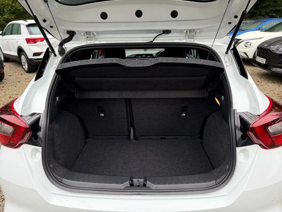 2021-nissan-micra-10-ig-t-n-sport-big-12