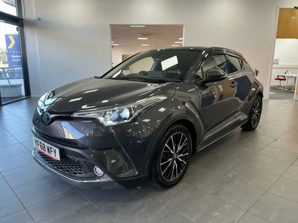 2018-toyota-c-hr-18-vvt-i-excel-foc-sport-pack-big-2