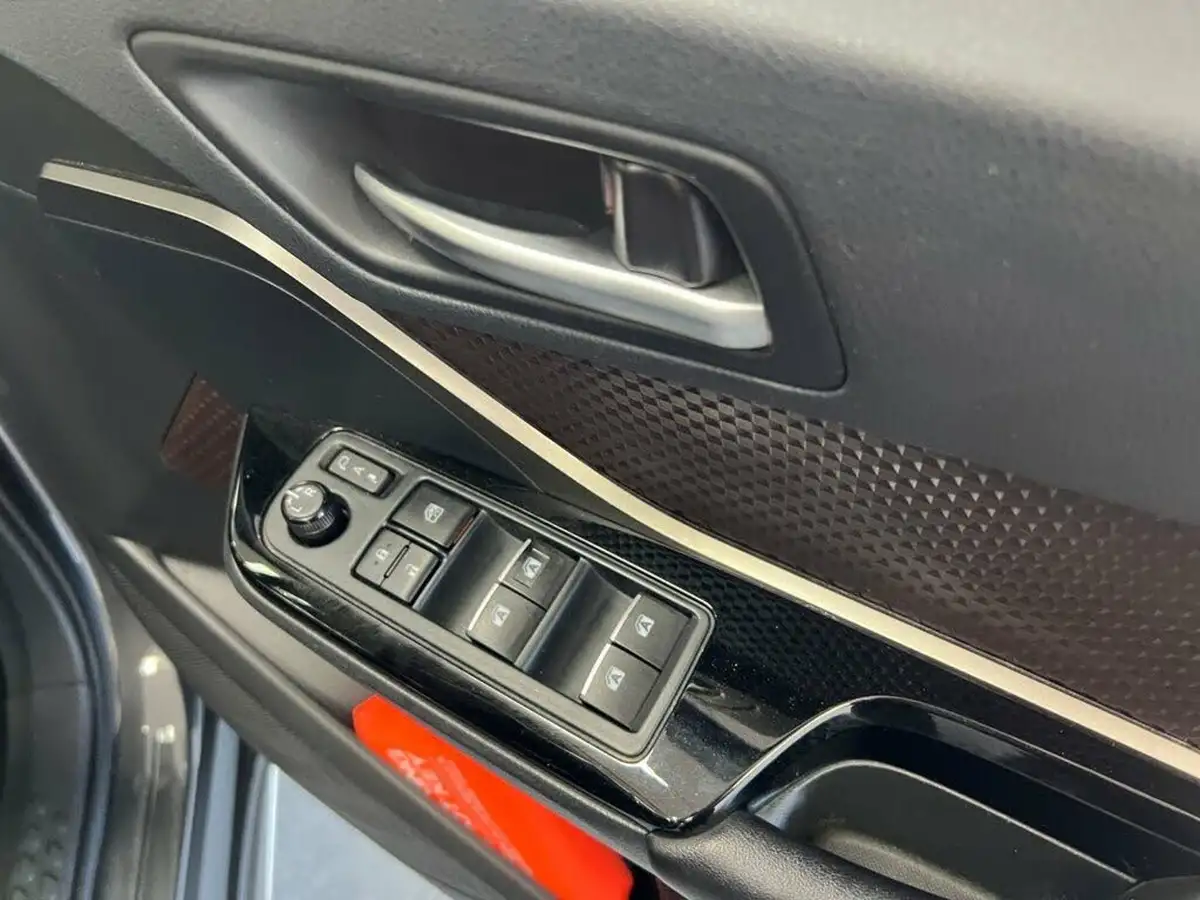 2018-toyota-c-hr-18-vvt-i-excel-foc-sport-pack-big-26
