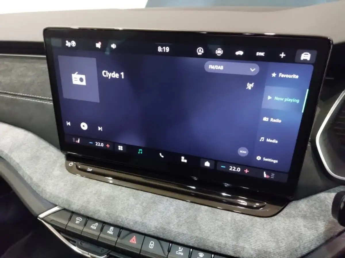 2024-skoda-octavia-20tdi-se-l-150ps-estate-dsg-big-10