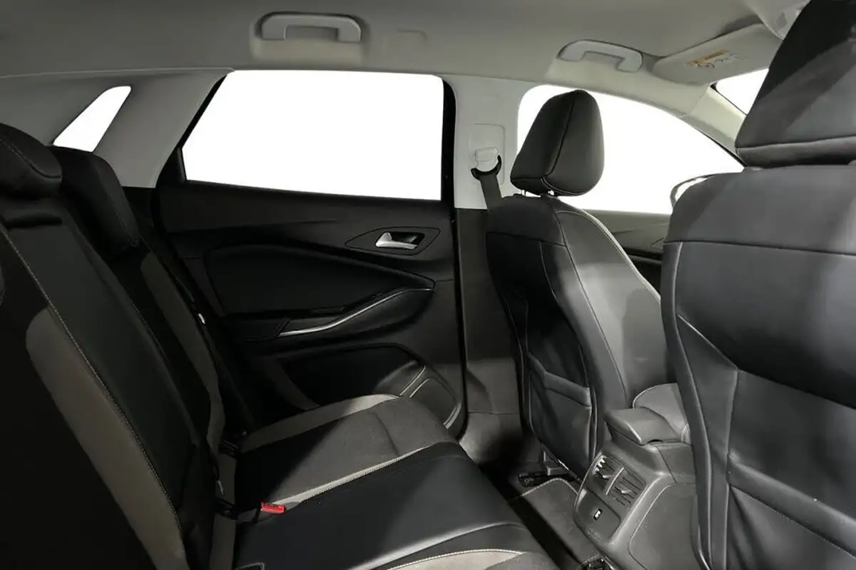 2019-vauxhall-grandland-x-15td-sport-nav-auto-big-7