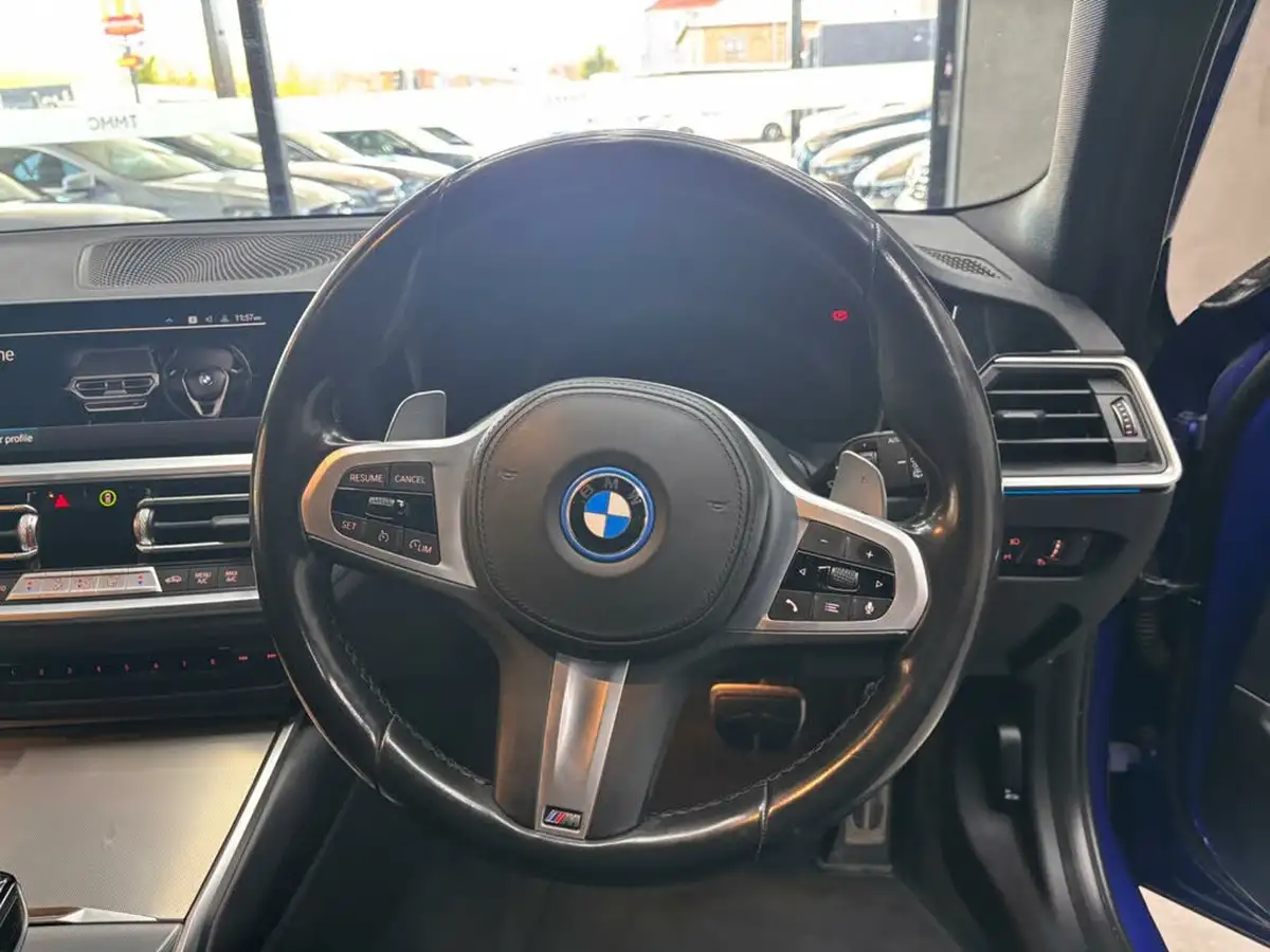 2021-bmw-3-series-20-330e-xdrive-m-sport-touring-5d-big-35