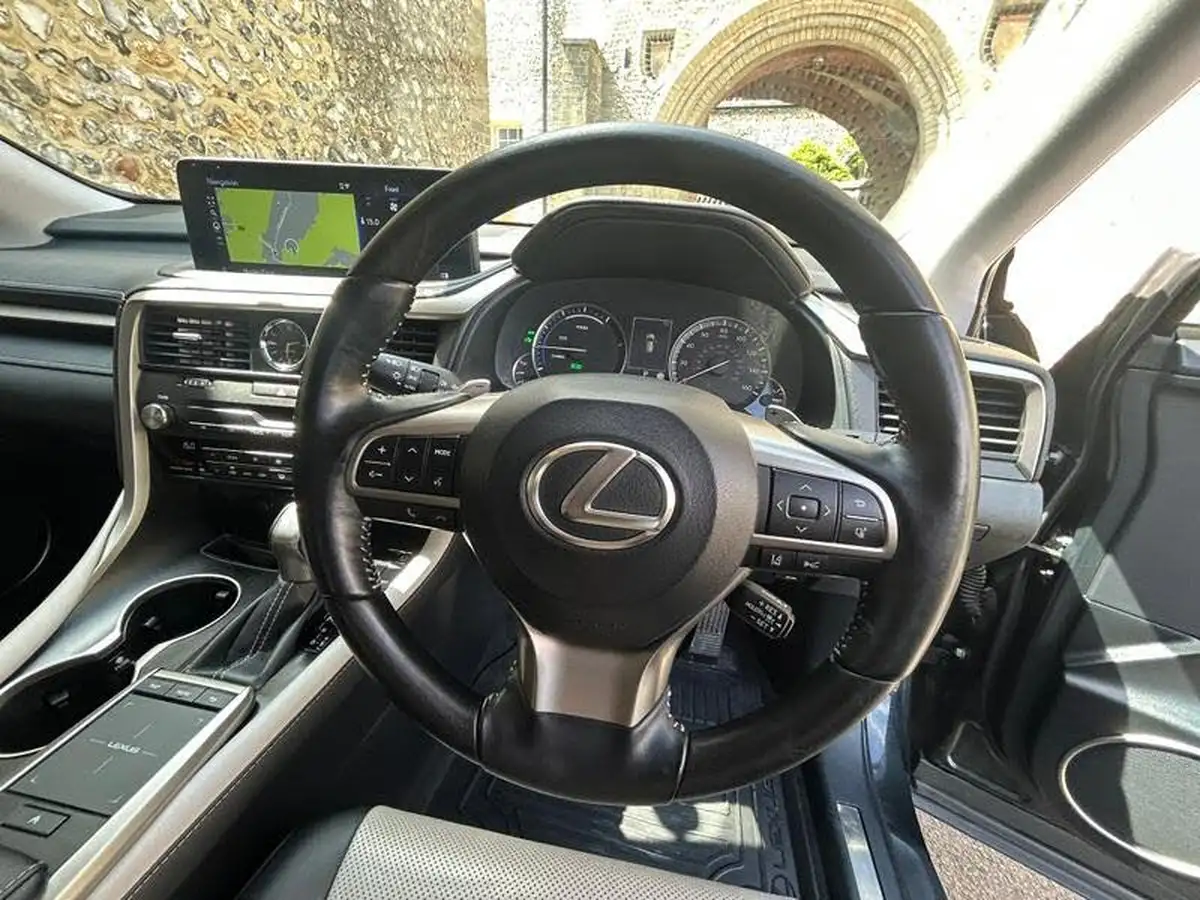 2022-lexus-rx-450h-35-rx-big-18