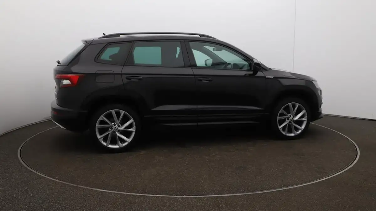 2019-skoda-karoq-20tdi-sportline-150ps-4x4-big-53