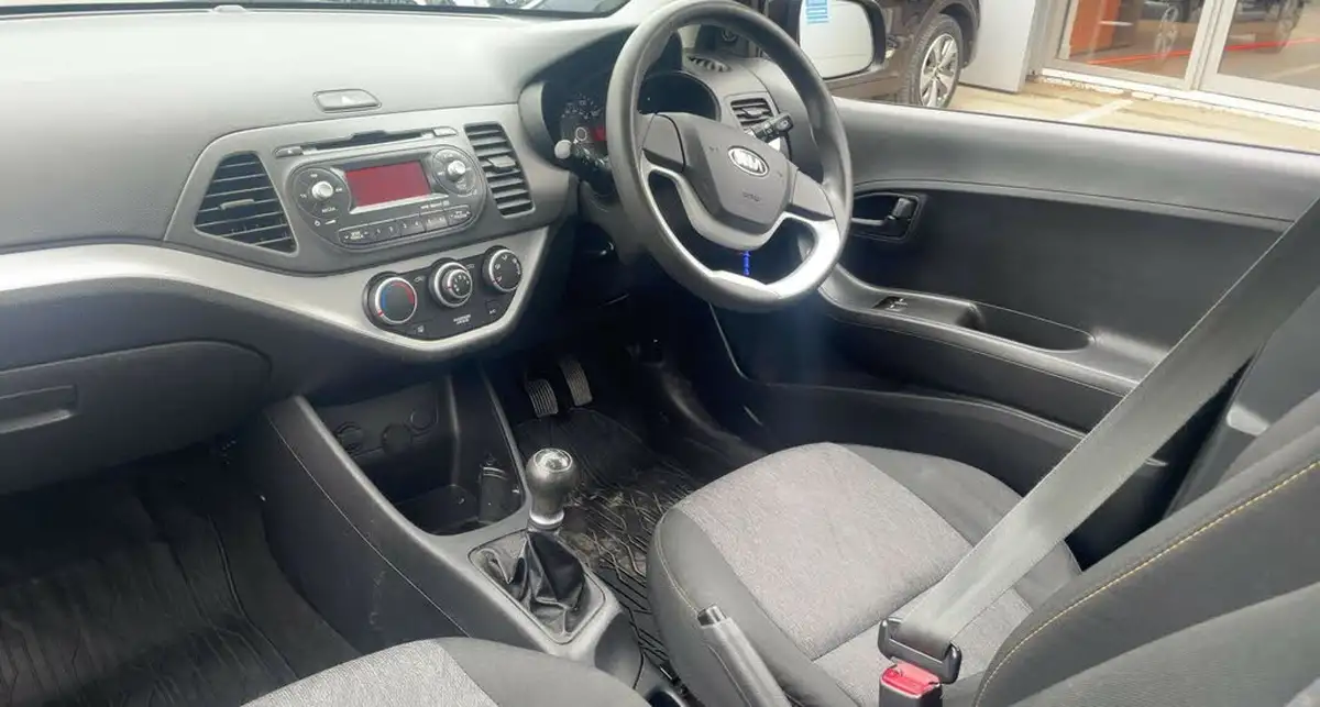 2013-kia-picanto-10-picanto-1-5d-big-9