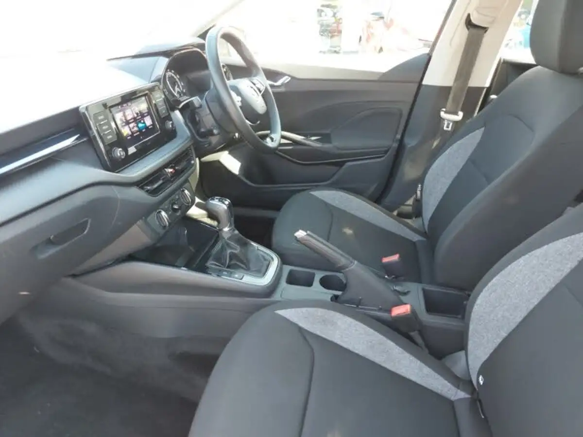 2022-skoda-fabia-10-tsi-se-comfort-109ps-dsg-big-4