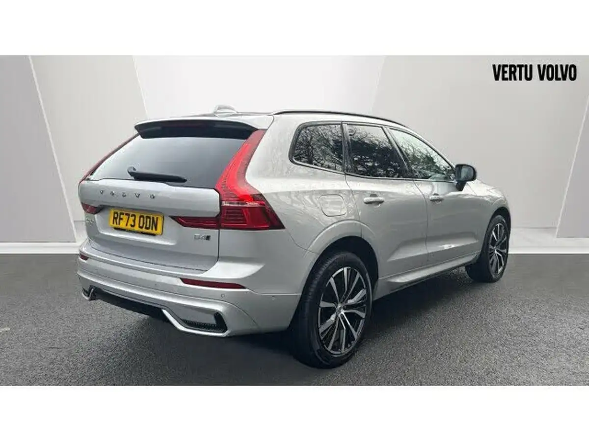 2023-volvo-xc60-20td-b4-plus-big-6
