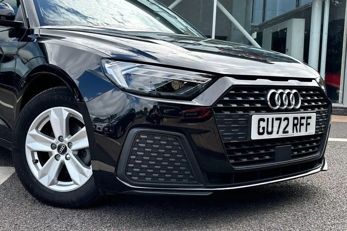2022-audi-a1-10-25-tfsi-technik-big-4