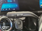 2021-mercedes-benz-gla-class-small-24