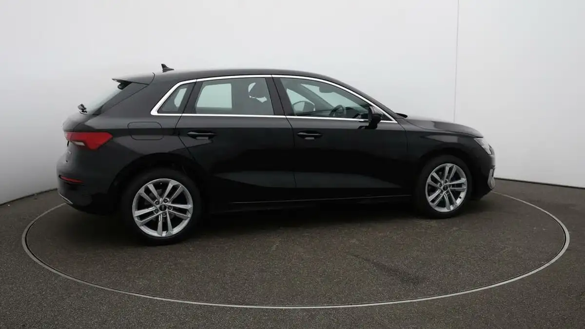 2022-audi-a3-10-30-tfsi-sportback-5d-s-tronic-big-52