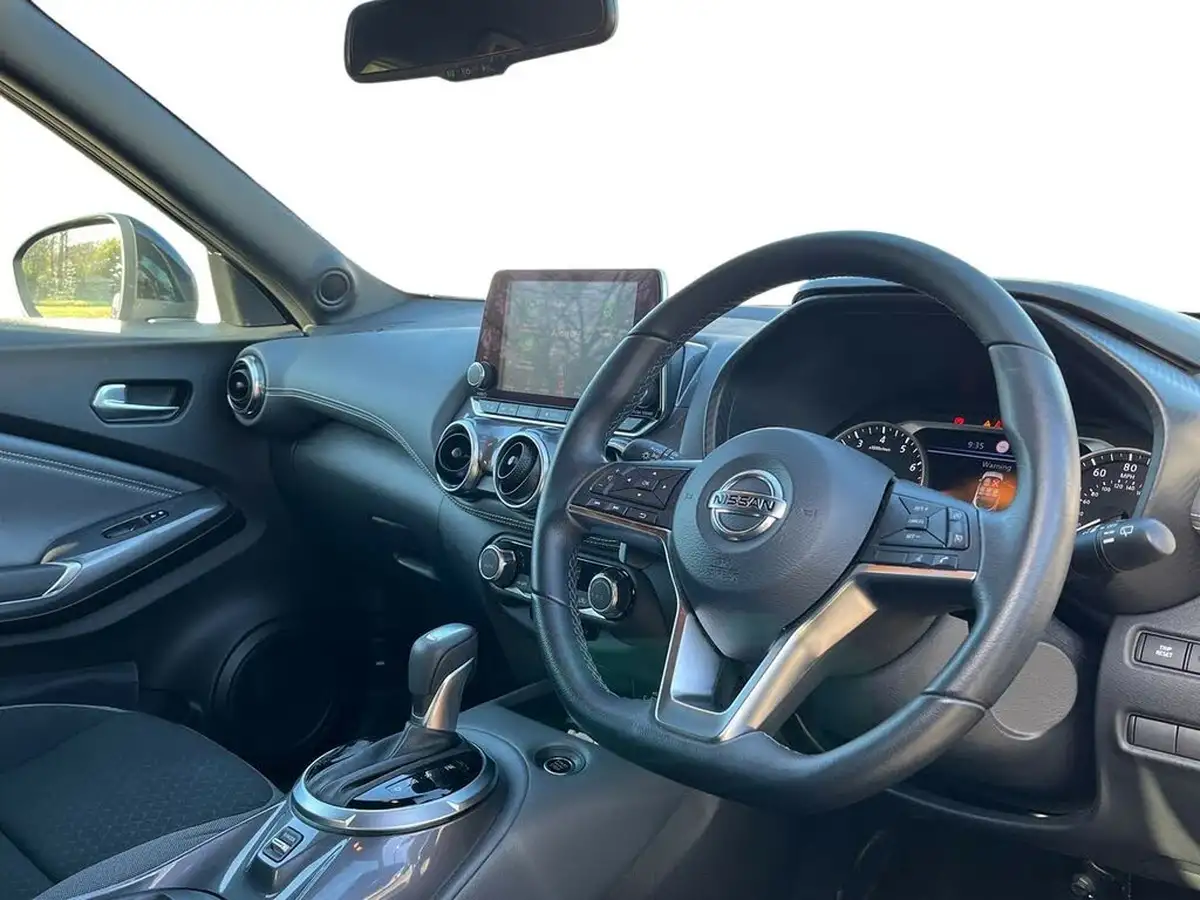 2022-nissan-juke-10-dig-t-n-connecta-dct-big-5