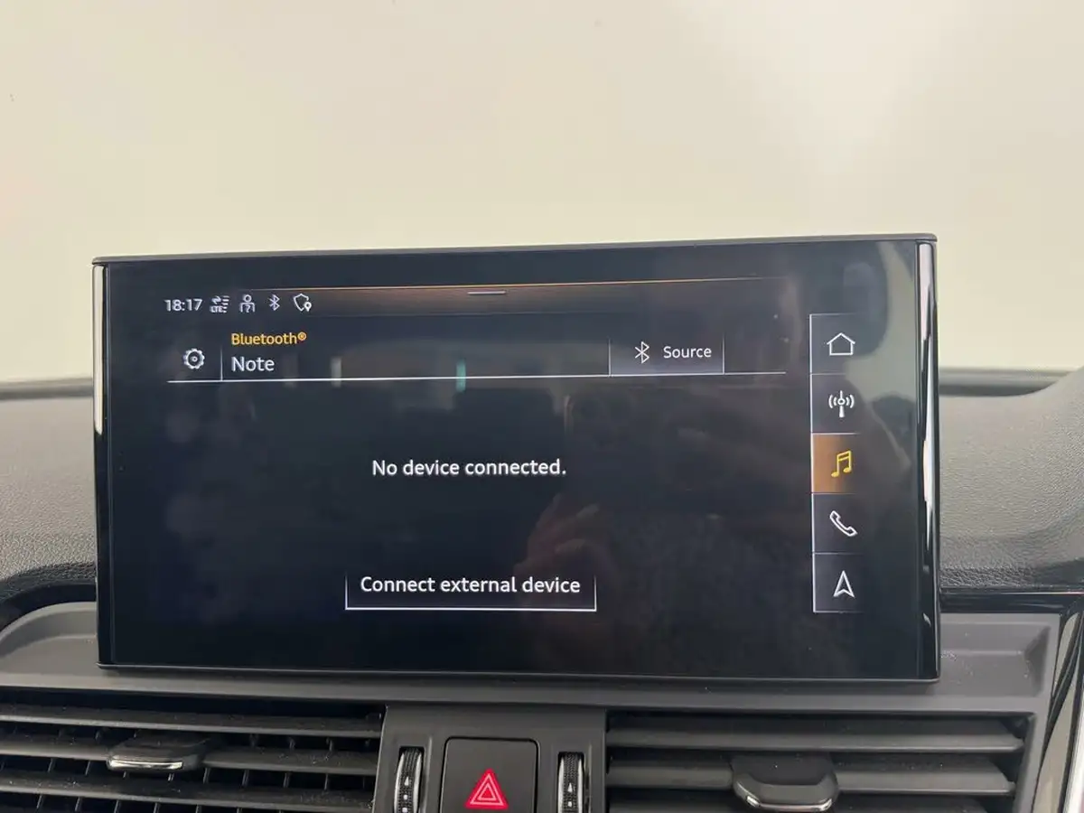 2022-audi-q5-20-50-tfsi-e-s-line-station-wagon-big-38