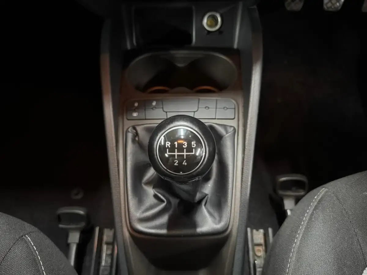 2013-seat-ibiza-14-toca-16v-84ps-sportcoupe-3d-big-34