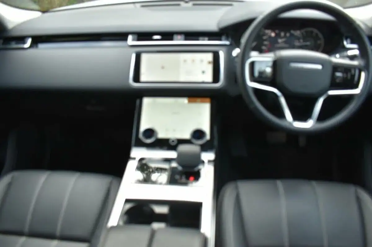 2021-land-rover-range-rover-velar-20-d200-s-big-4