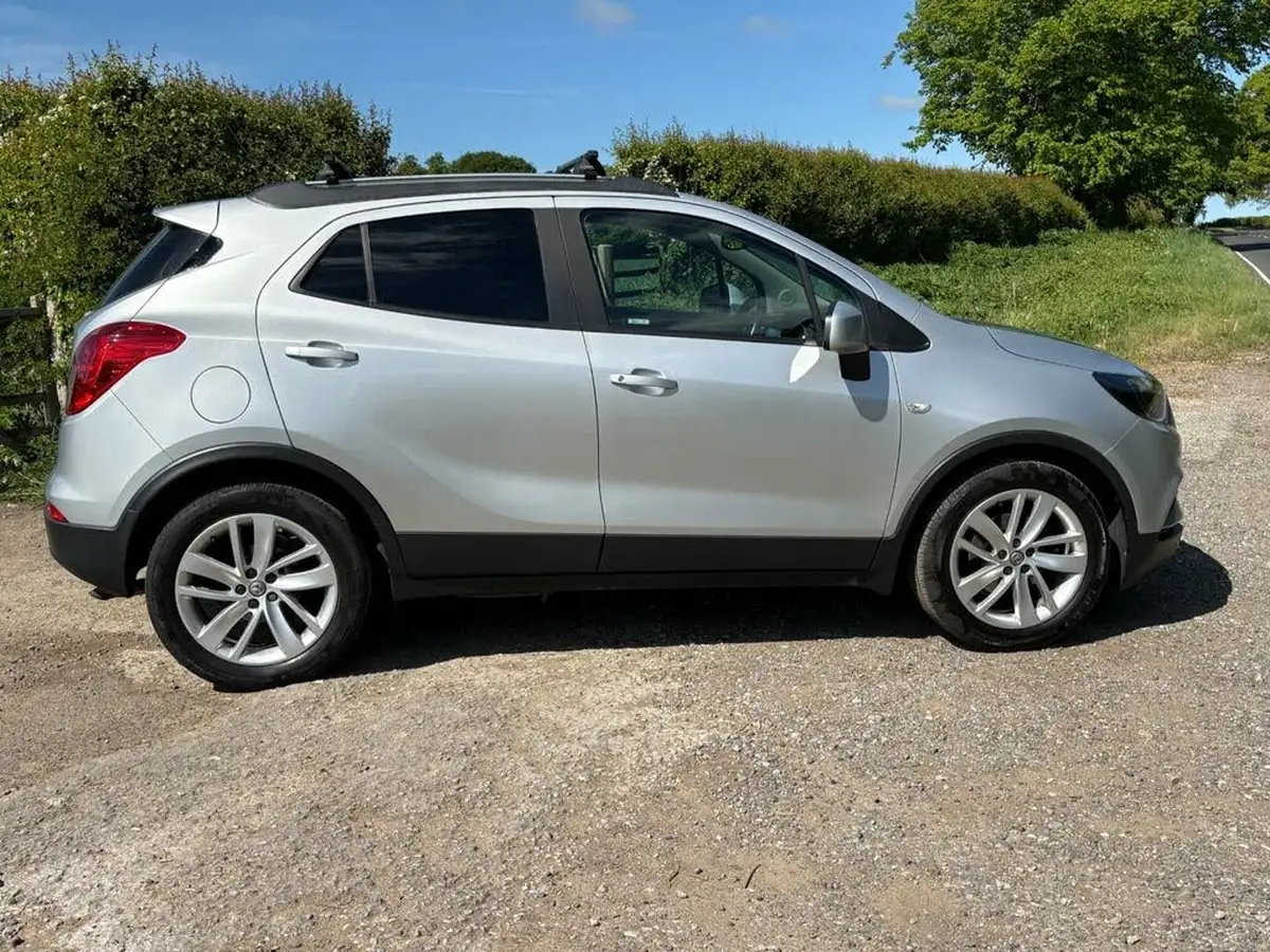 2017-vauxhall-mokka-x-16-design-nav-big-4