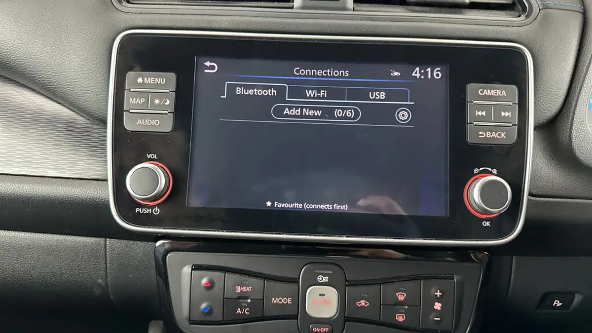2020-nissan-leaf-e-n-connecta-big-35