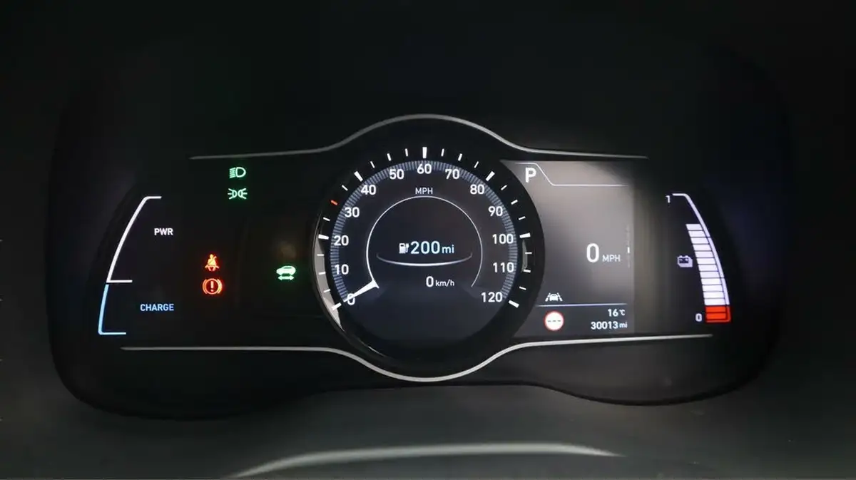 2020-hyundai-kona-e-premium-se-64kwh-105kw-obc-big-10