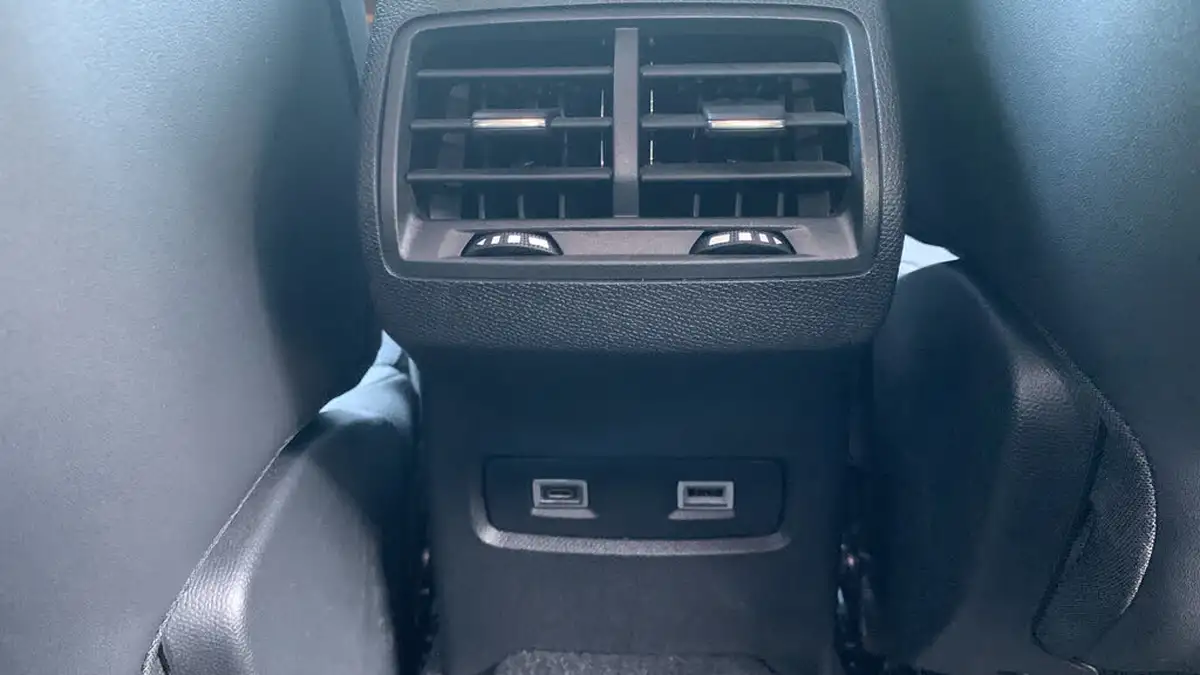 2024-citroen-c4-12-puretech-max-130ps-ss-big-53