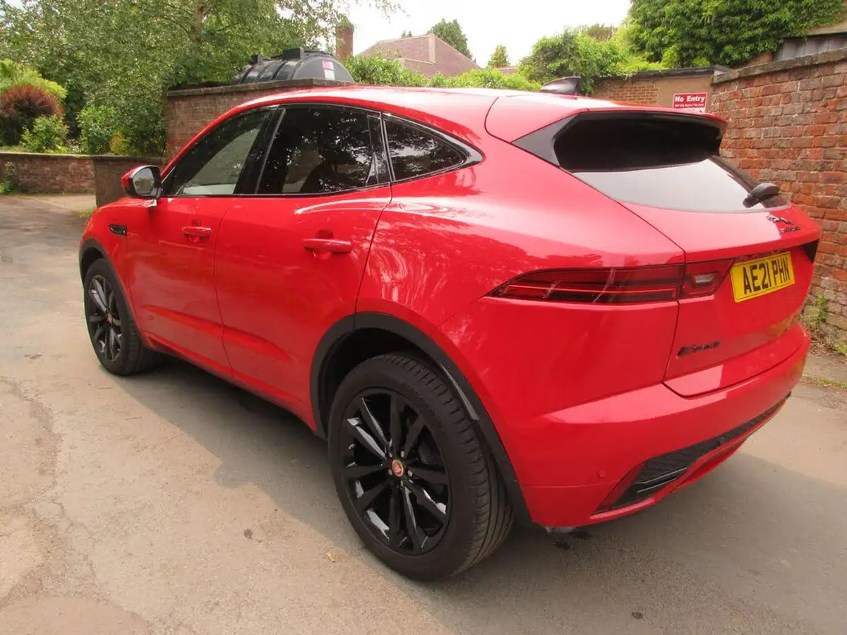 2021-jaguar-e-pace-20-d165-r-dynamic-s-awd-mhev-auto-big-3