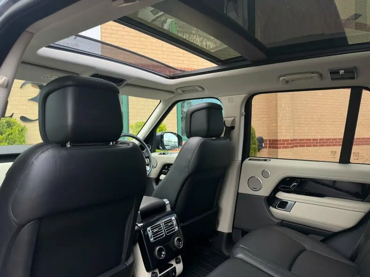 2019-land-rover-range-rover-30-sdv6-vogue-big-17