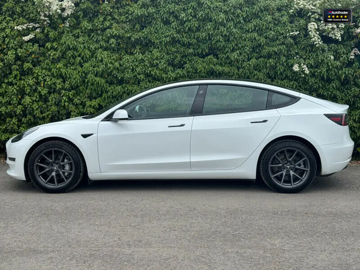 2021-tesla-model-3-e-long-range-awd-big-34
