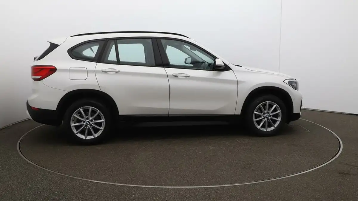 2020-bmw-x1-15-sdrive18i-se-big-41
