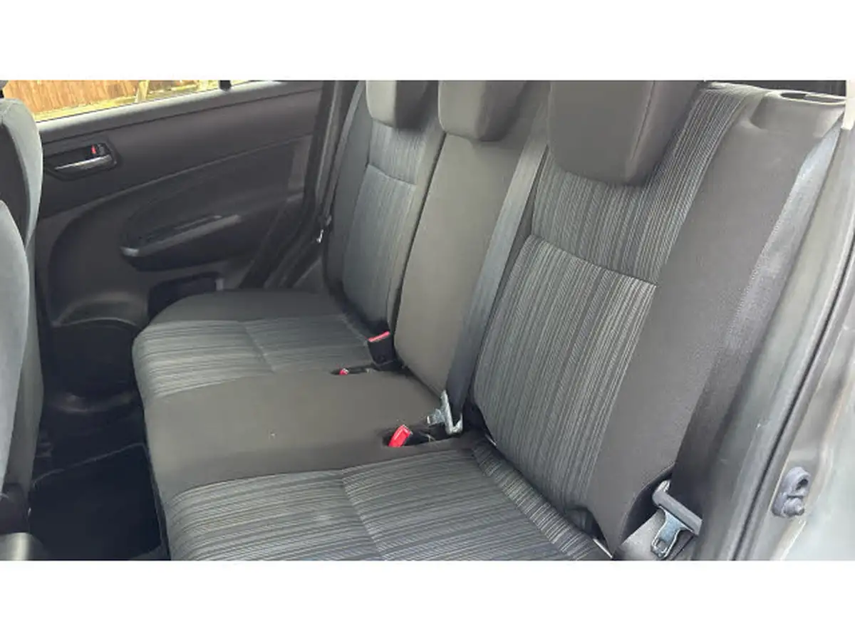 2016-suzuki-swift-12-sz4-94ps-nav-5d-at-big-15