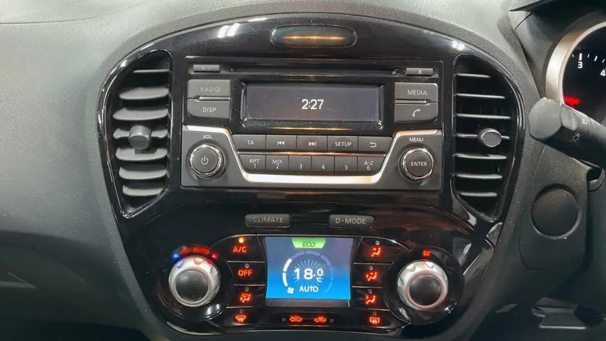2015-nissan-juke-15dci-acenta-big-5