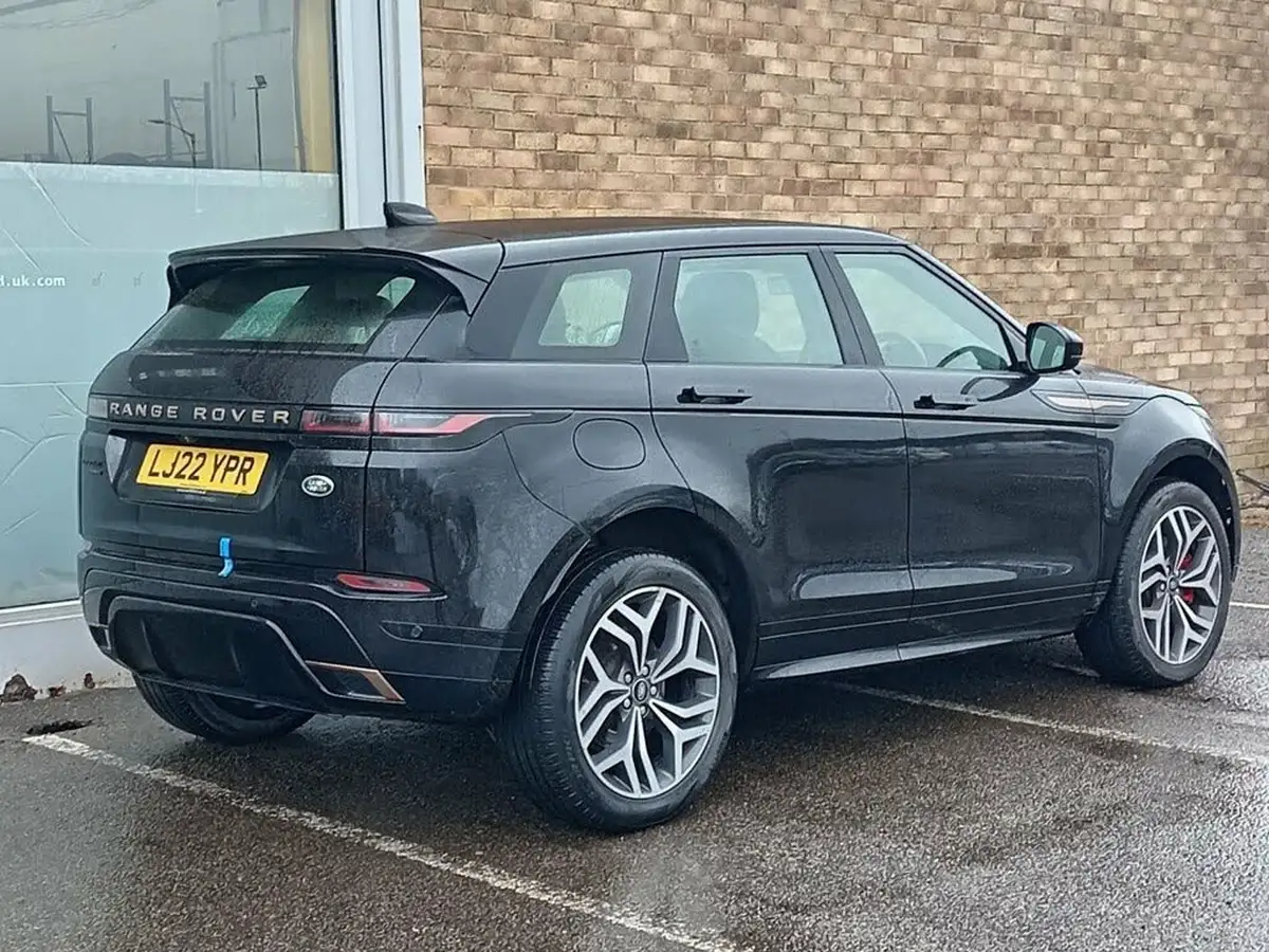 2022-land-rover-range-rover-evoque-15-p300e-autobiography-big-3