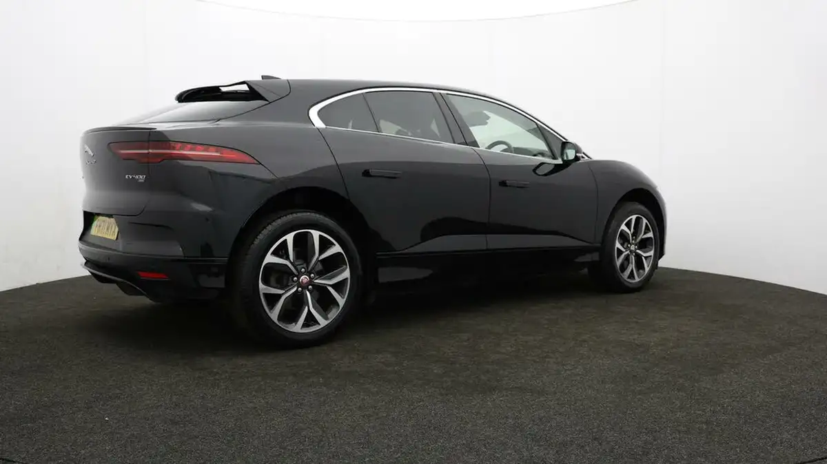 2021-jaguar-i-pace-ev400-hse-big-28