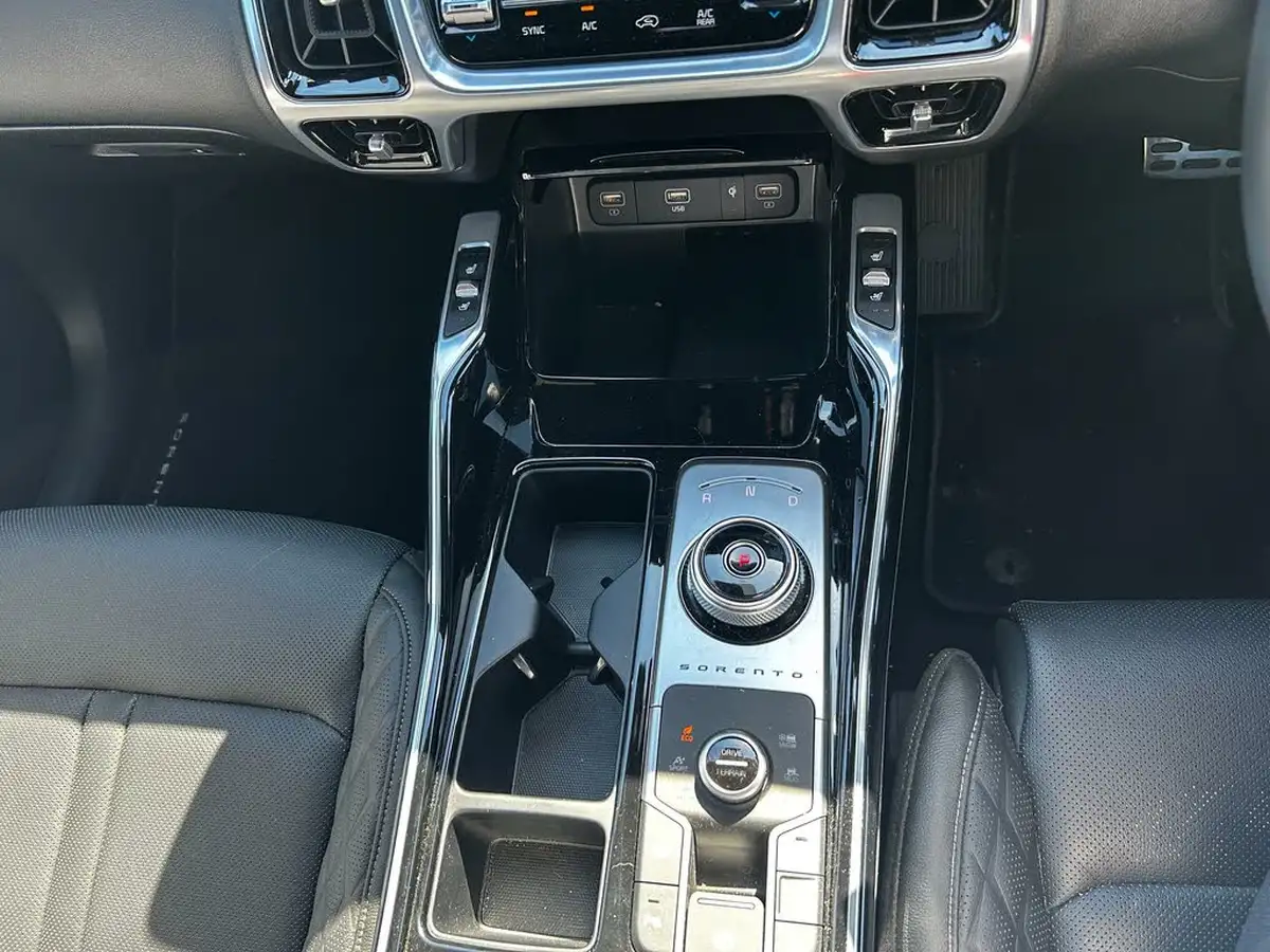 2023-kia-sorento-16-t-gdi-edition-226bhp-hev-big-11