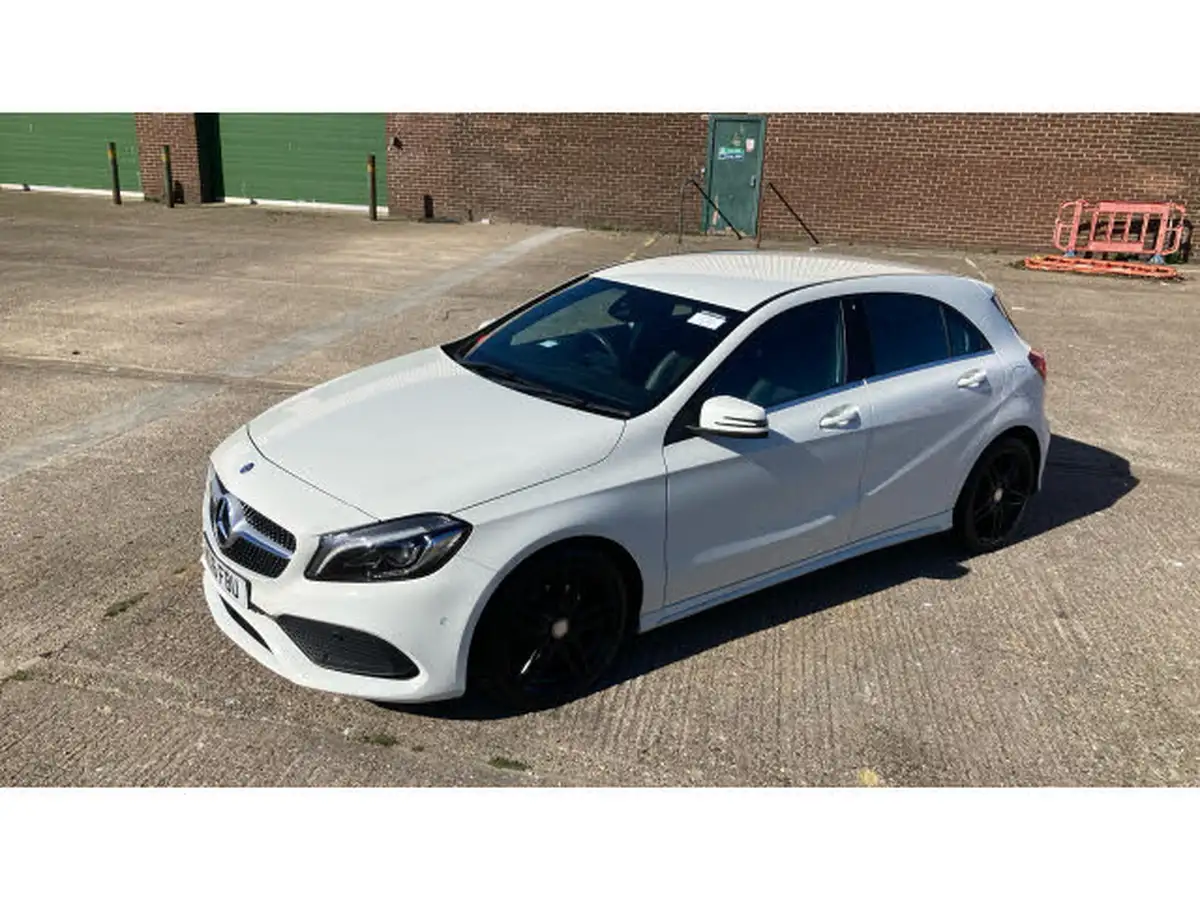 2016-mercedes-benz-a-class-16-a200-amg-line-premiumss-7g-dct-big-7