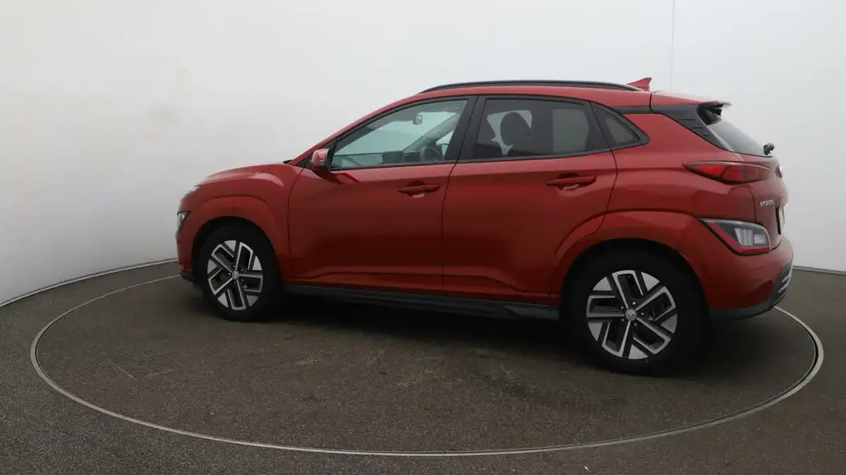 2021-hyundai-kona-e-ultimate-big-43