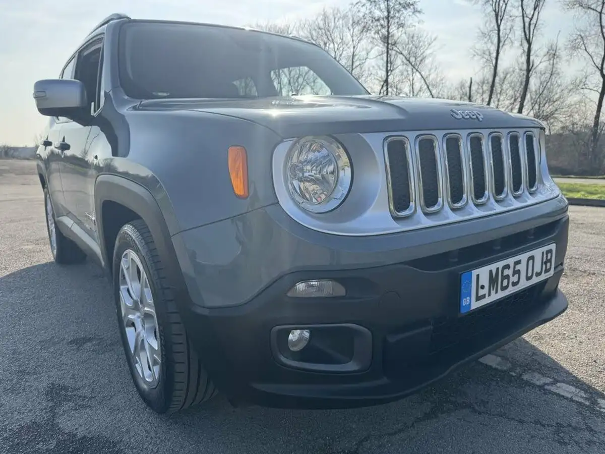 2015-jeep-renegade-16-multijet-ii-limited-ss-big-33