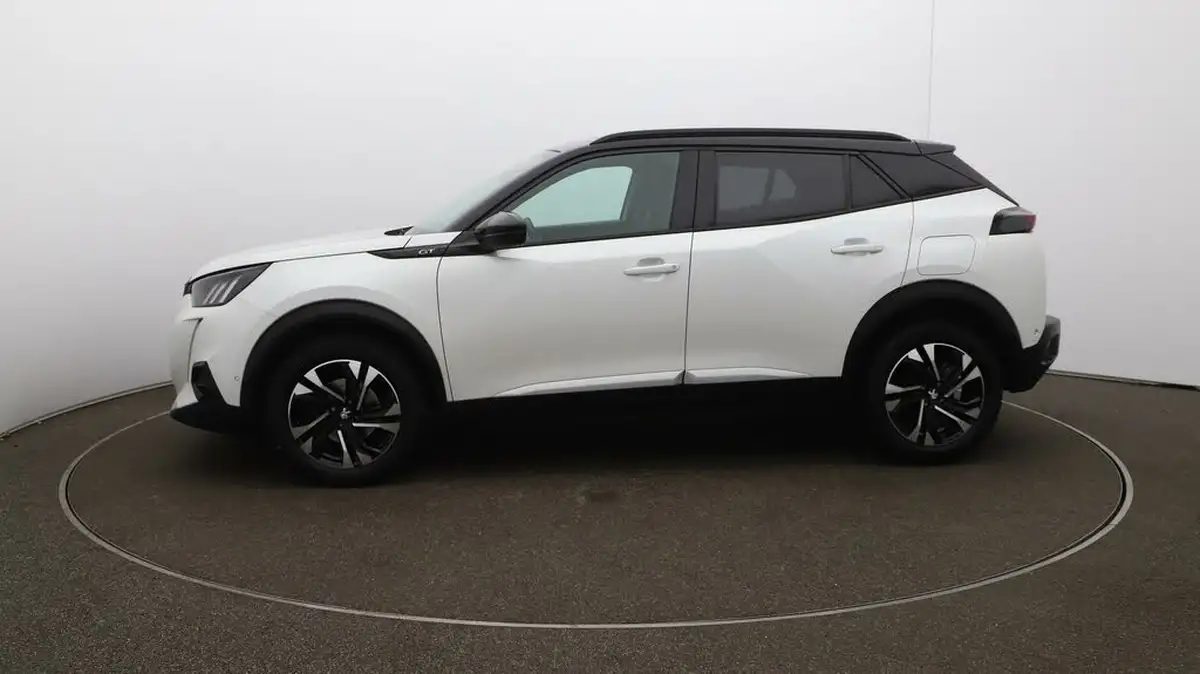2022-peugeot-2008-suv-12-puretech-gt-big-57