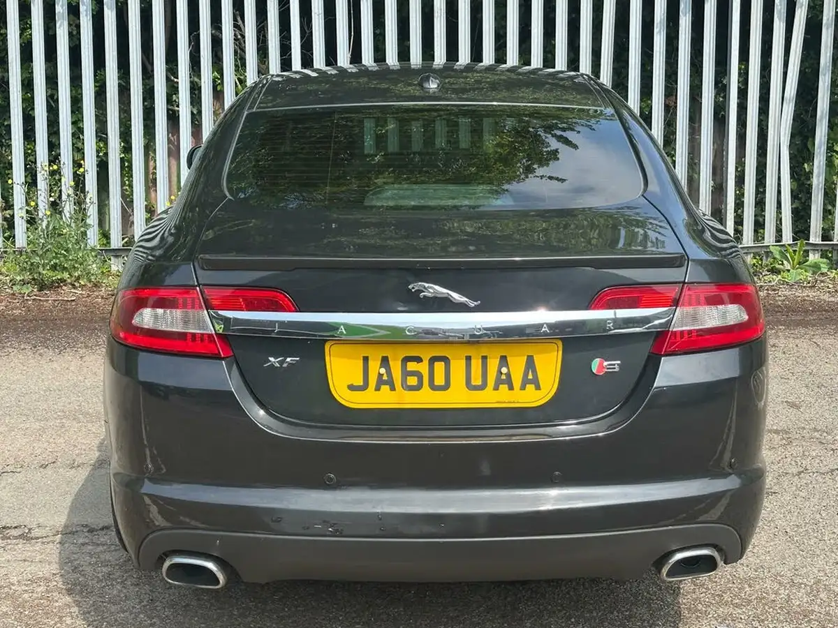 2010-jaguar-xf-30td-s-premium-luxury-big-3