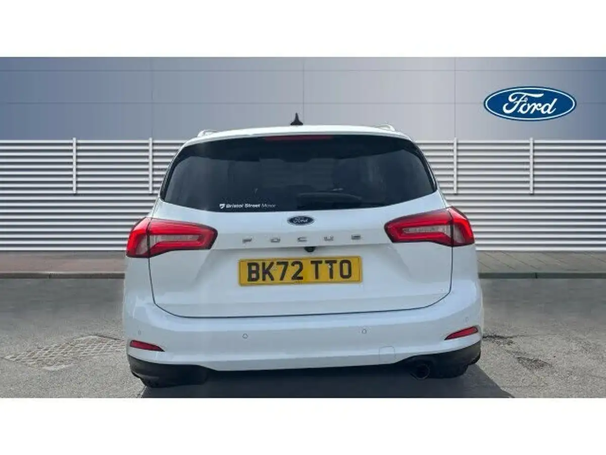 2022-ford-focus-big-5