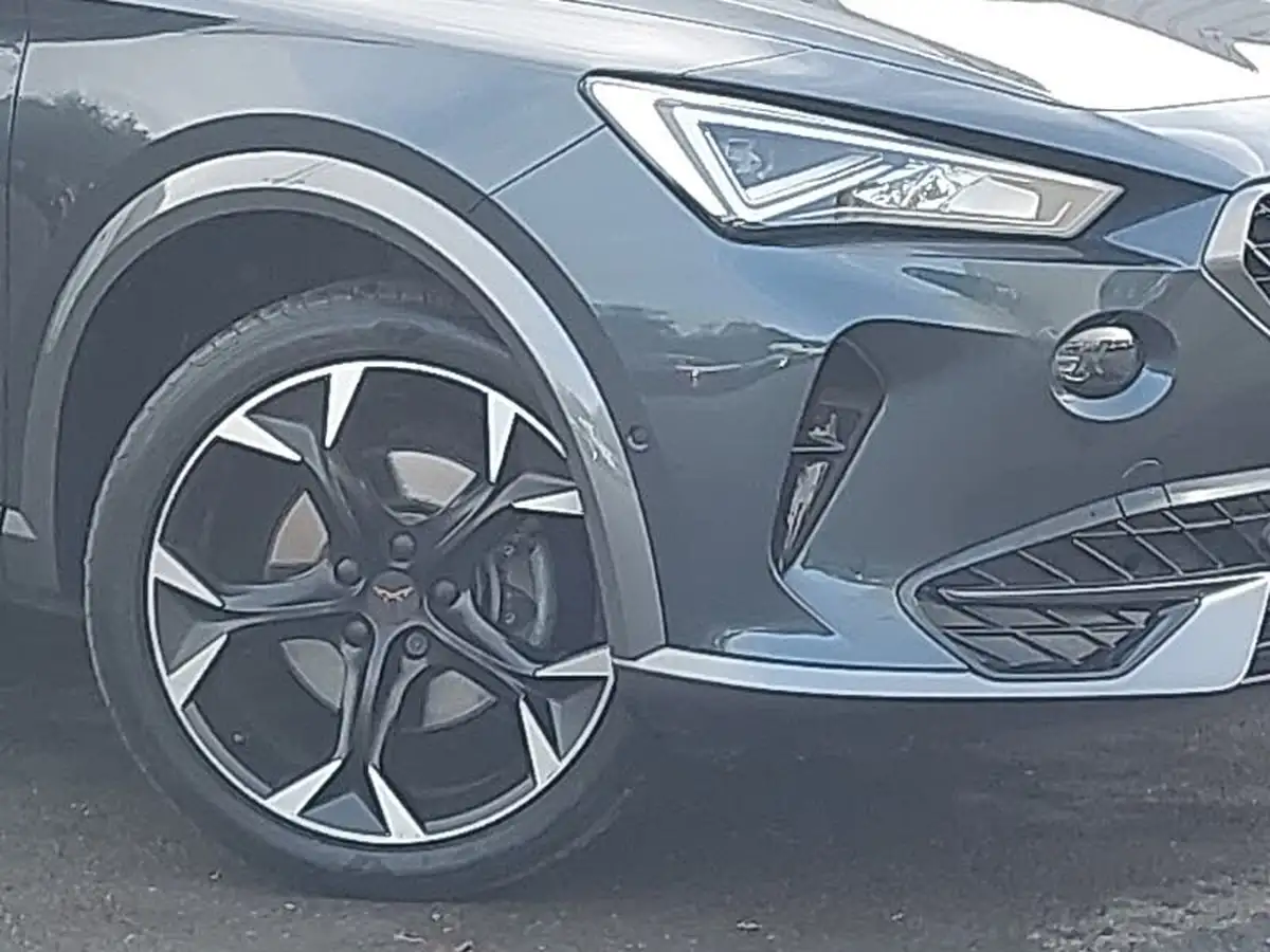 2021-cupra-formentor-14-e-hybrid-v2-big-8