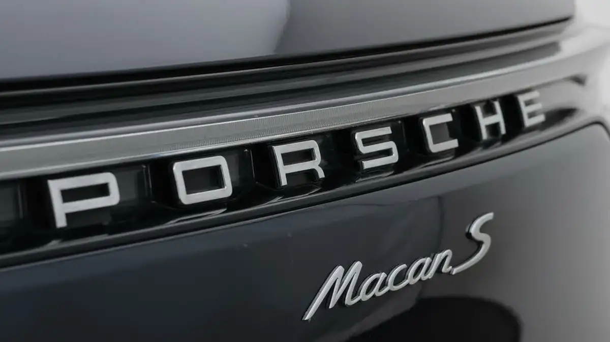 2019-porsche-macan-30-v6-s-big-21