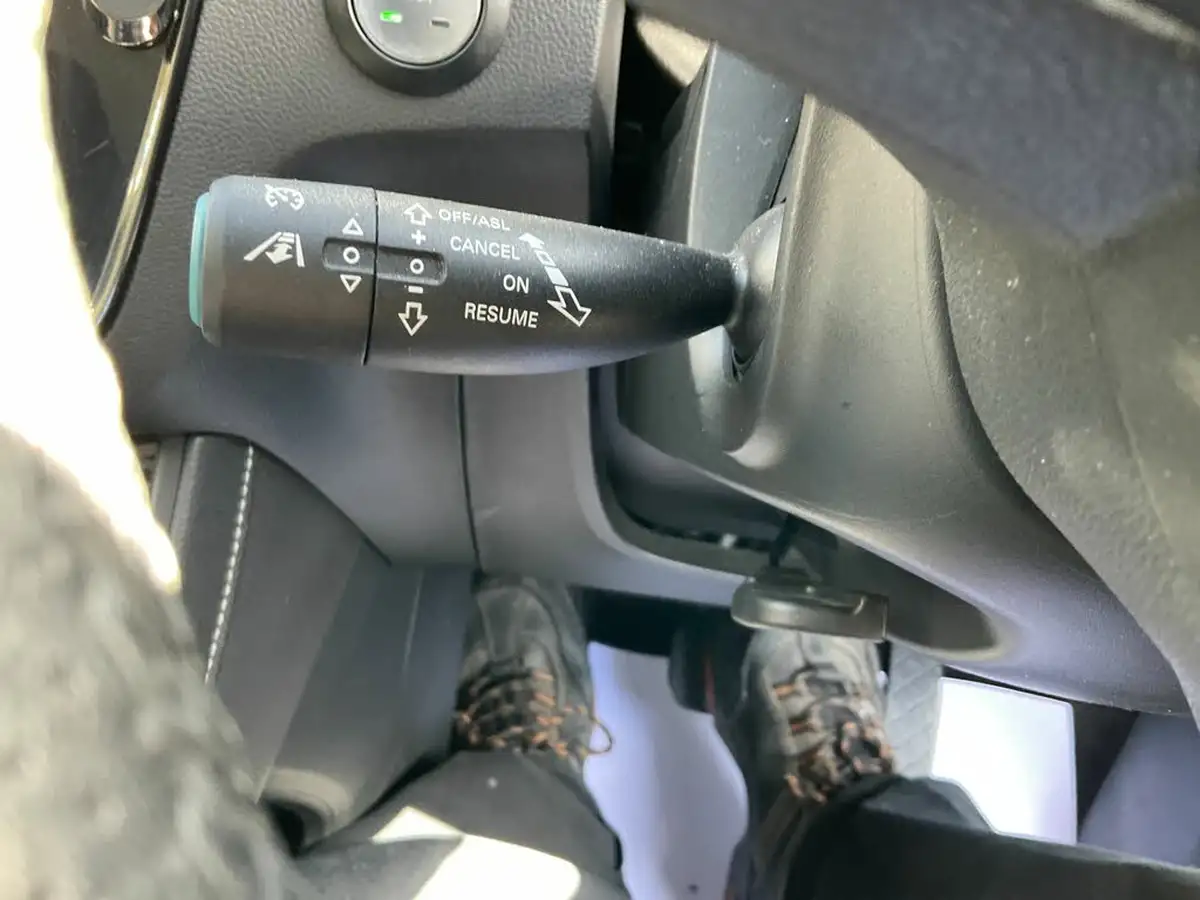 2020-mg-zs-suv-e-excite-ev-big-26