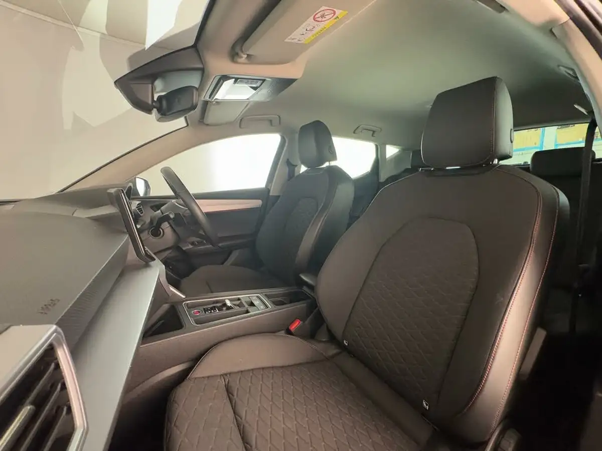 2021-seat-leon-14-e-hybrid-fr-hatchback-big-49