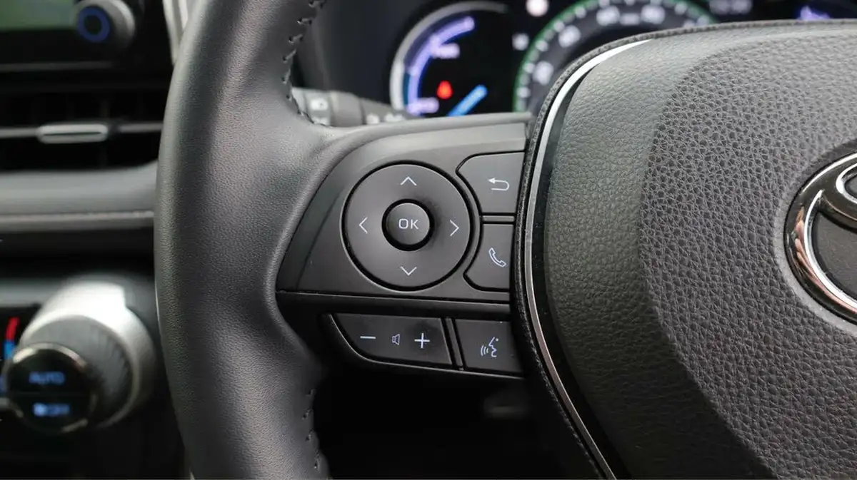 2020-toyota-rav4-25-vvt-i-design-219bhp-big-25
