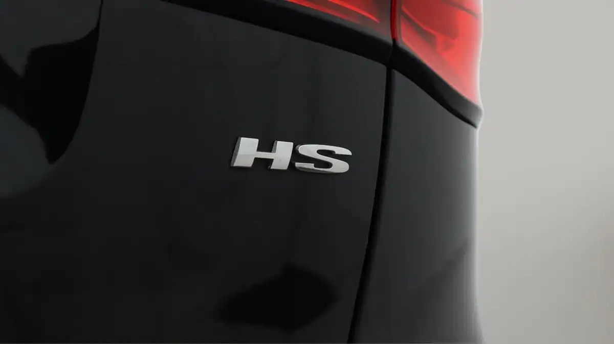 2022-mg-hs-15t-gdi-excite-162ps-big-21