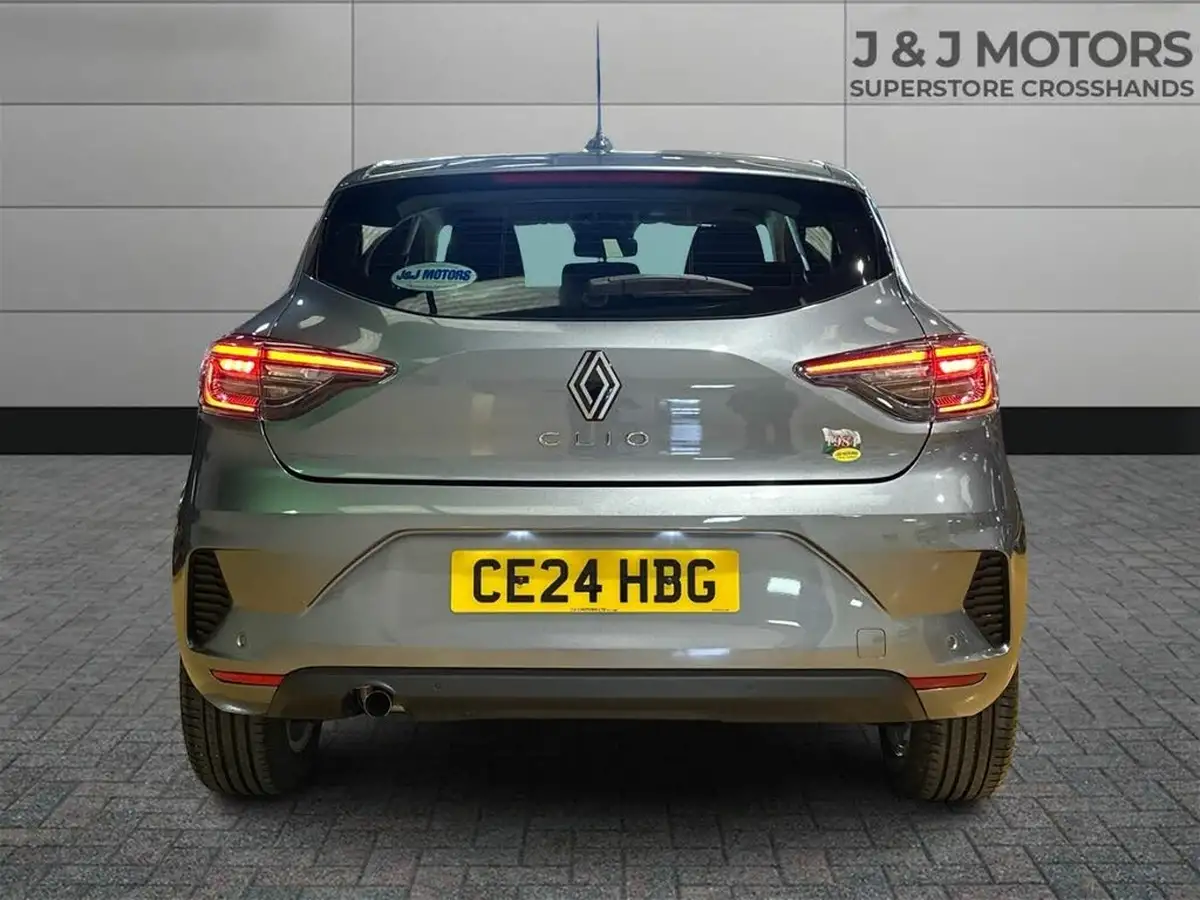 2024-renault-clio-10-tce-evolution-big-3