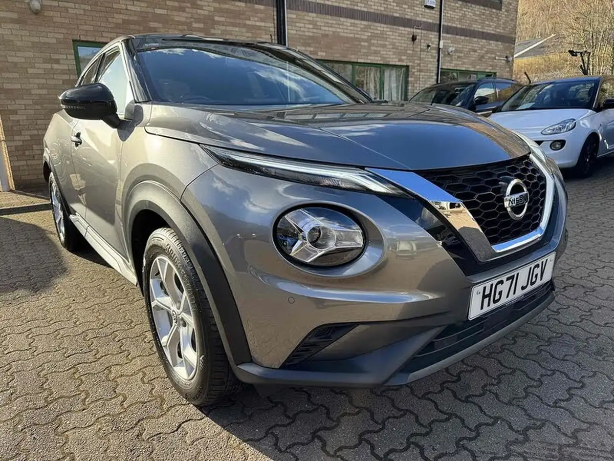 2021-nissan-juke-10-dig-t-n-connecta-big-8