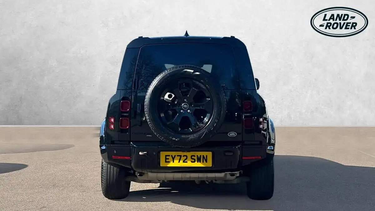 2022-land-rover-110-defender-20-p400e-x-dynamic-se-big-5