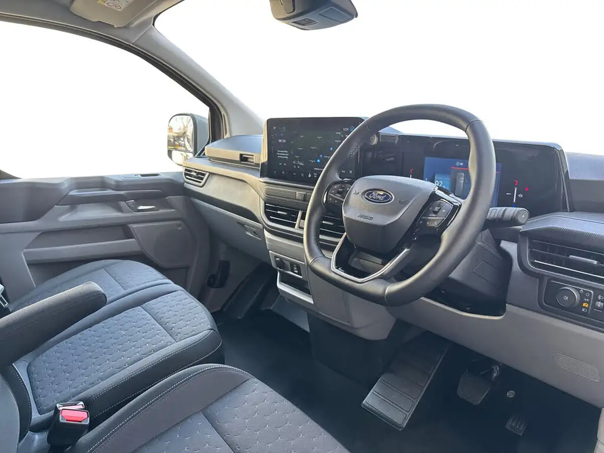 2024-ford-transit-custom-e-320-l1h1-limited-136ps-panel-van-big-12