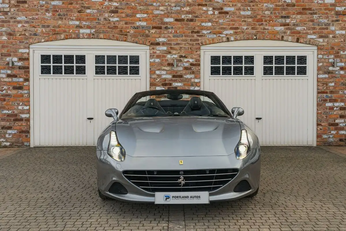 2016-ferrari-california-39-t-big-4