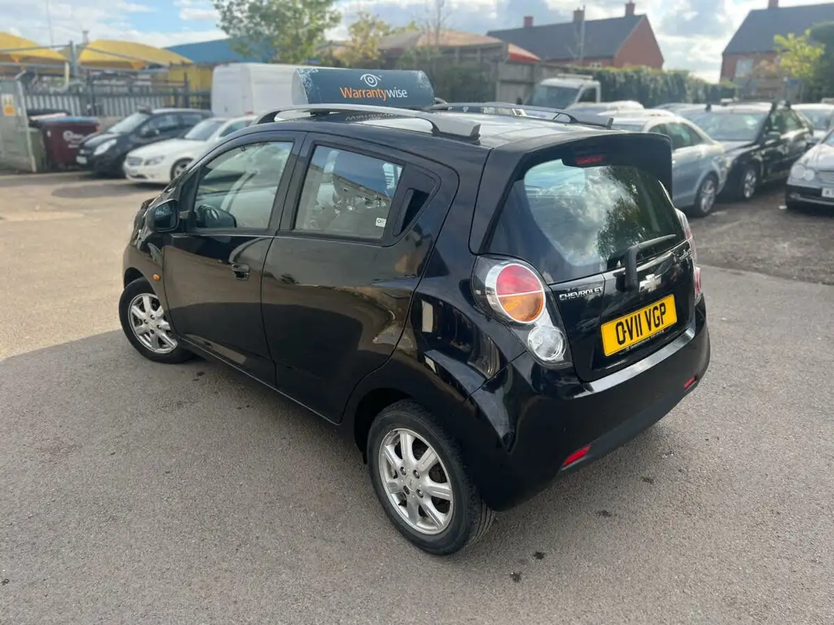 2011-chevrolet-spark-12-ls-big-20