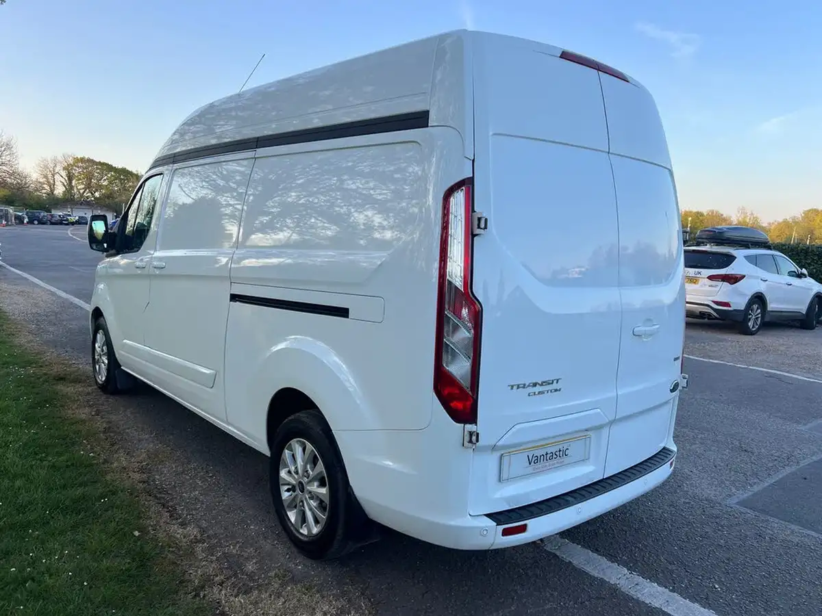 2018-ford-transit-custom-20tdci-300-l2h2-limited-130pseu6-big-11